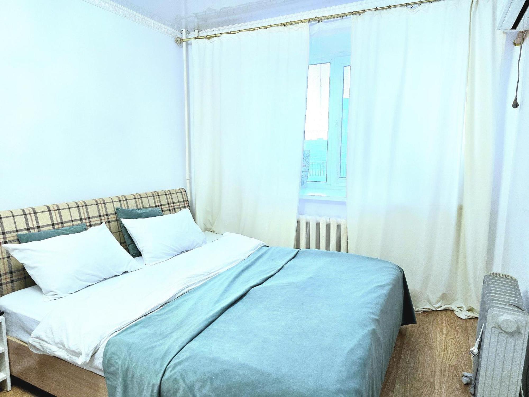 Двухкомнатная "Аэропорт Астана" Apartamento Exterior foto